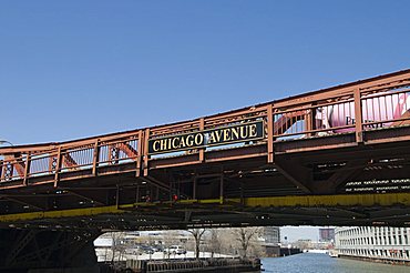 Bridge over the Chicago River, Chicago, Illinois, United States of America, North America