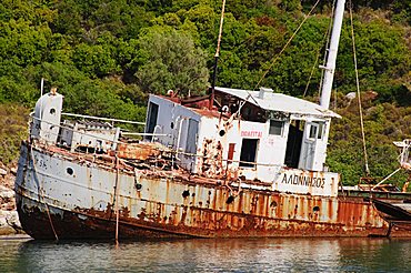 Shipwreck, Peristera Island near Alonissos, Sporades Islands, Greek Islands, Greece, Europe