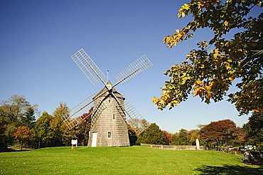 Old Hook Windmill, East Hampton, The Hamptons, Long Island, New York State, United States of America, North America