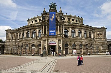 Semper Opera House in the Theaterplatz, Dresden, Saxony, Germany, Europe