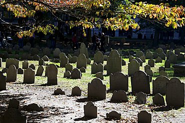 Old Granary Burial Ground, Boston, Massachusetts, New England, United States of America, North America