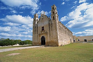 Iglesia de la Candelaria, a Franciscan church, Tecoh, Yucatan, Mexico, North America