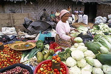 Rantepao market, Toraja area, Sulawesi, Indonesia, Southeast Asia, Asia