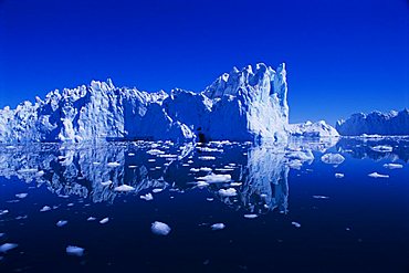 Icebergs from the icefjord, Ilulissat, Disko Bay, Greenland, Polar Regions
