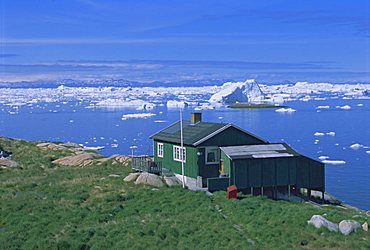 Settlement of Iliminaq, Disko Bay, Greenland, Polar Regions