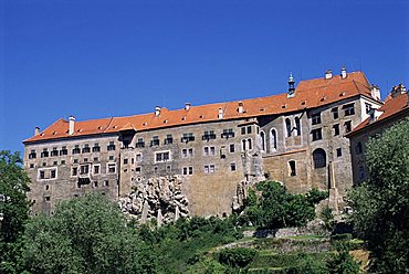 View of the castle, Cesky Krumlov, UNESCO World Heritage Site, Czech Republic, Europe