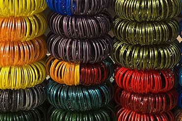 Colourful bangles for sale, Maheshwar, Madhya Pradesh state, India, Asia