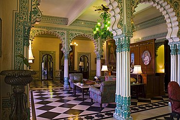 The Imperial Suite in Shiv Niwas Palace, a former royal guest house and now a heritage hotel, Udaipur, Rajasthan state, India, Asia