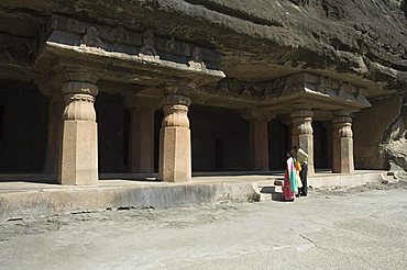 Ajanta Cave complex, Buddhist Temples carved into solid rock dating from the 5th Century BC, Ajanta, Maharastra, India