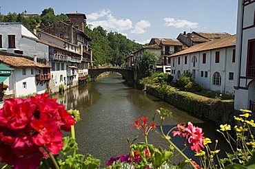 Saint Jean Pied de Port (St.-Jean-Pied-de-Port), Basque country, Pyrenees-Atlantiques, Aquitaine, France, Europe