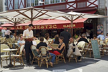 St. Jean de Luz, Basque country, Pyrenees-Atlantiques, Aquitaine, France, Europe