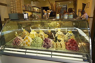 Ice cream, Siena, Tuscany, Italy, Europe