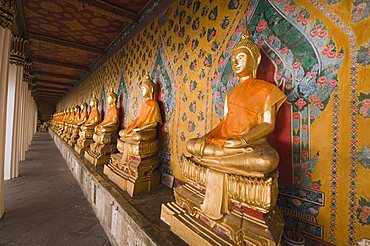 Wat Arun (Temple of the Dawn), Bangkok, Thailand, Southeast Asia, Asia