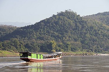 Mekong River near Luang Prabang, Laos, Indochina, Southeast Asia, Asia