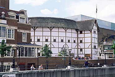 New Globe Theatre, Bankside, London, England, United Kingdom, Europe