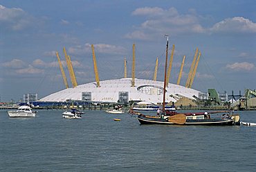 Millennium Dome and the River Thames, Greenwich, London, England, United Kingdom, Europe