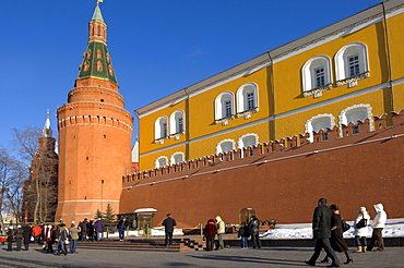 Tomb of the Unknown Soldier and Kremlin Wall, Moscow, Russia, Europe