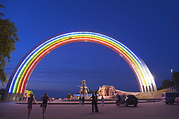 Rainbow Arch, Friendship of Nations Monument, Kiev, Ukraine, Europe