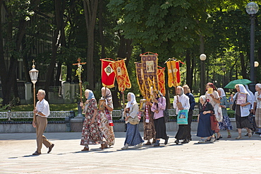 A Russian Orthodox Group encircle Parliament performing a ceremony to cast out evil, Mariins'kyi Park, Kiev, Ukraine, Europe