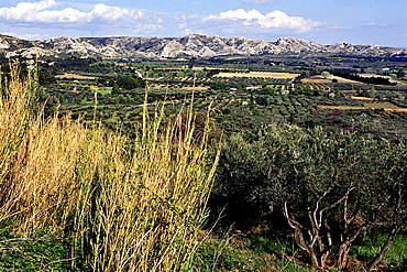 La Chaine des Alpilles, Les Baux-de-Provence, Provence, France, Europe