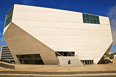 Exterior of the Casa da Musica concert hall, Rem Koolhaas architect, Oporto, Portugal, Europe