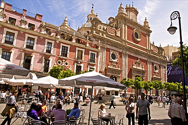 Outdoor cafes and tourists in Plaza del Salvador, Seville, Andalusia, Spain, Europe