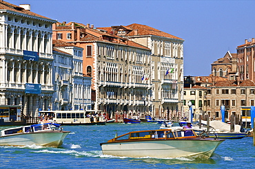 Ca Rezzonico palace facade and other palaces, along the Grand Canal, and boats, San Marco, Venice, UNESCO World Heritage Site, Veneto, Italy, Europe