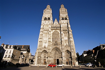 St. Gatien cathedral, Tours, Centre, France, Europe