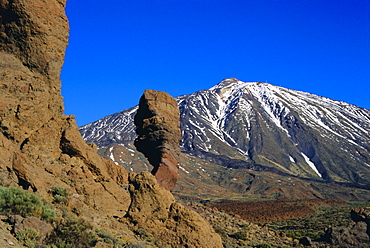 Mount Teide and Las Roques, Tenerife, Canary Islands, Spain