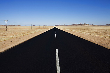 Tarmac road out of Luderitz heading north, Namibia, Africa