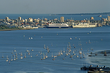 Ferry port and city, Portsmouth, Hampshire, England, United Kingdom, Europe