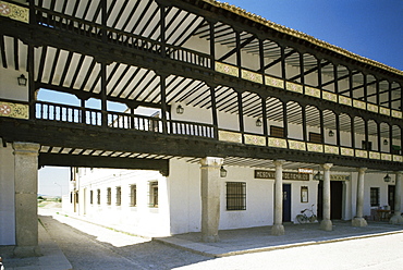 Plaza Mayor, Tembleque, Castile La Mancha, Spain, Europe