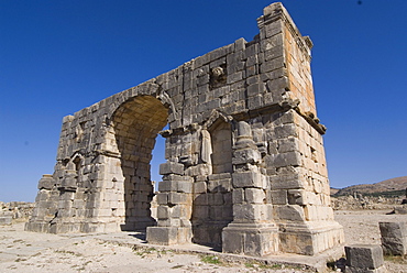 Triumphal Arch, Roman site of Volubilis, UNESCO World Heritage Site, Morocco, North Africa, Africa