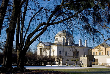 Chiswick House, neo-Palladian guest residence of the third Earl of Burlington built in 1729, Chiswick Gardens and Park, Chiswick, London, England, United Kingdom, Europe