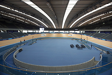 Inside bicycle track in the Velodrome, Queen Elizabeth Olympic Park, Stratford, London, E20, England, United Kingdom, Europe