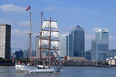 Tall Ship at the Tall Ships Festival, near Canary Wharf, London, E14, England, United Kingdom, Europe