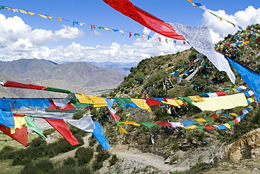 Prayer flags, Ganden Monastery, near Lhasa, Tibet, China, Asia