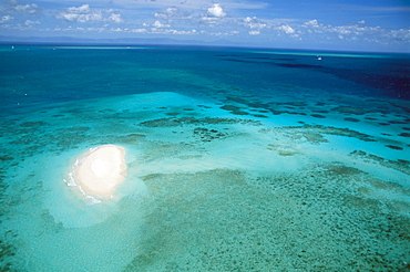 Aerial view of Sand Cay, Great Barrier Reef, Queensland, Australia