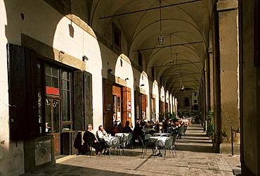 Cafes in arcade, Piazza Grande, Arezzo, Tuscany, Italy, Europe