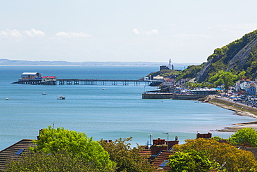 Mumbles Lighthouse, Mumbles Pier, Mumbles, Gower, Swansea, Wales, United Kingdom, Europe