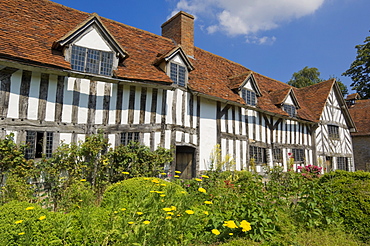 Palmer's farm building at Mary Ardens's farm, childhood home of Shakespeare's mother, Wilmcote, near Stratford-upon-Avon, Warwickshire, England, United Kingdom, Europe