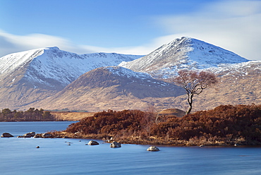 Snow covered mountains around Lochan na h-Achlaise, just by the A82, lower Rannoch Moor, Argyll and Bute, Highlands, Scotland, United Kingdom, Europe