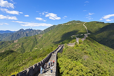 Tourists walking on the Great Wall of China, UNESCO World Heritage Site, Mutianyu, Beijing District, China, Asia