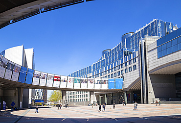 Esplanade Solidarnosc, European Parliament Building, Altiero Spinelli building, Brussels, Belgium, Europe