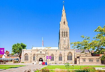 Leicester Cathedral, burial site of King Richard III, city centre, Leicester, Leicestershire, England, United Kingdom, Europe