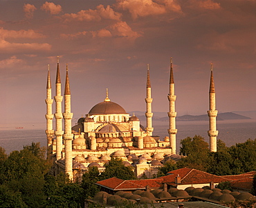 The Blue Mosque, UNESCO World Heritage Site, Istanbul, Turkey, Europe