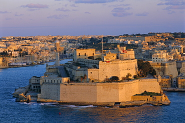 Fort St. Elmo, Valetta (Valletta), Malta, Mediterranean, Europe