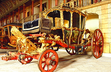Exhibit in the Coach Museum, Belem