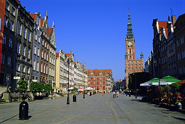 Long Market Square and Town Hall, old town, Gdansk, Poland