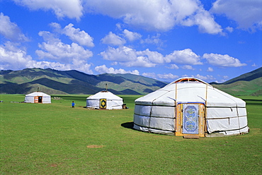 Gers (yurts) in the Orkhon Valley, Ovorkhangai, Mongolia, Asia